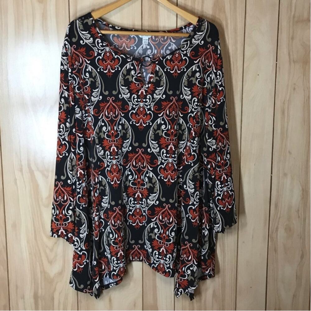 Cato Est 1946 Blouse Womens 26/28W Red Black Paisley Tunic Sharkbit